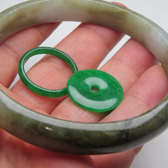"Extra Large Natural Jade Bangle + Jade Ring & Donut 68-70mm" - Picture 1 of 3